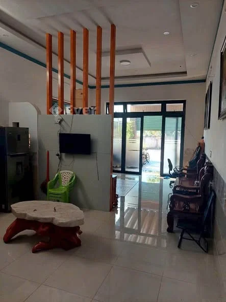 Bán nhà mặt tiền đường 1tháng5 phuongblao bảo Lộc Dt 5x35 full thổ cư