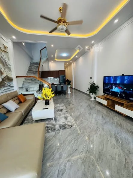 NHÀ 1 TRỆT - 1 LẦU HẺM 88 QUANG TRUNG - PHƯỜNG 2 - TP.BẢO LỘC - LÂM ĐỒNG 3Tỉ780tr