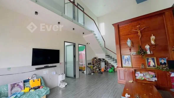 ngộp4 tỷ6 chốtBán Biệt thự khu Tân Bùi, Lộc Châu, Bảo Lộc- Dt: 15.1 x 37 (551 m3).