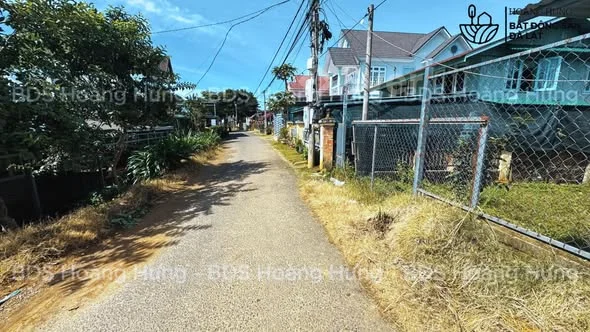 Lô đất rẻ nhất Đà Lạt 8,5 tỷ. 1,577m sổ riêng xây dựng, mặt tiền đường nhựa ôtô, view tuyệt vời