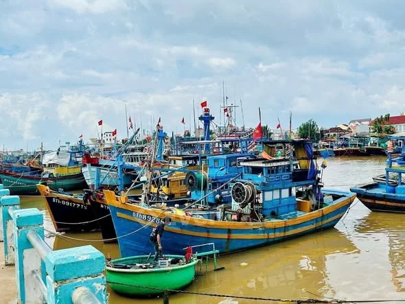 NHÀ CẤP 4 MẶT TIỀN ĐƯỜNG NGÔ GIA KHẢM