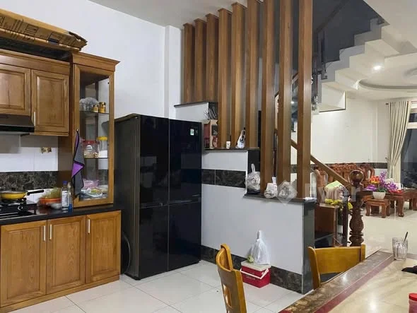 GIẢM SỐC 300 TRIỆU – CHỈ CÒN 6,6 TỶNhà đúc 3 tấm – Trệt + 2 lầu – Hiệp Thành, Q12