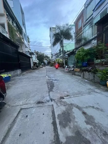 SIÊU RẺ HẺM 8M NHÀ BÌNH TÂN NGAY AN DƯƠNG VƯƠNG,GIÁP Q6,SÁT KHU TÊN LỬA