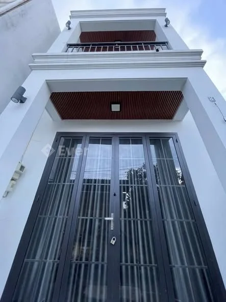 BÁN NHÀ 2 TẦNG MỚI, HẺM XE HƠI, 4M X 15M, ẤP 4, THANH NIÊN, PHẠM VĂN HAI, BÌNH CHÁNH