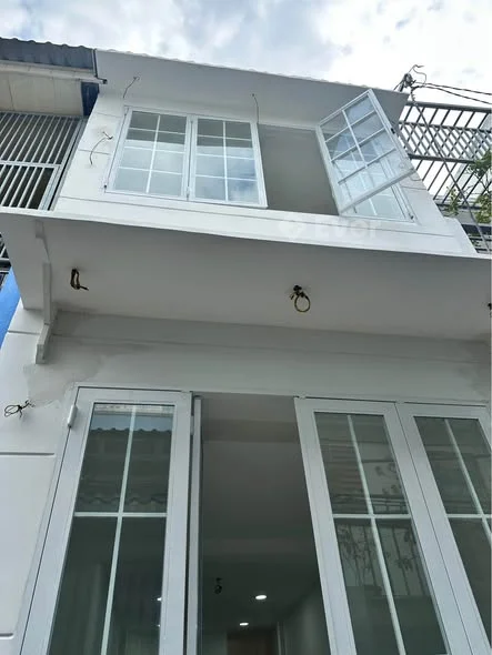 Chỉ với 4,5 T,ỷ sở hữu ngay nhà mới xây 2 tầng- full nội thất -Lâm Văn Bền- 35m2