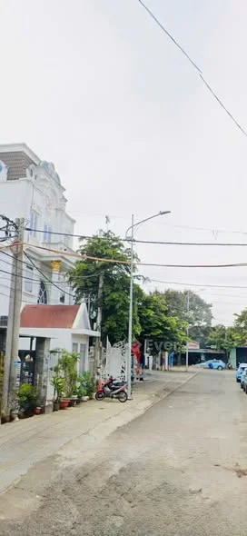 BÁN LÔ ĐẸP KHU THANH THANH – ĐỨC TRỌNG, LÂM ĐỒNG
Diện tích: 10×25m, full thổ cư
Hướng: Đông Bắc
Giá: