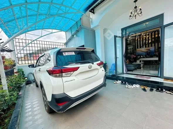 Cần bán căn villa giá chỉ 10tỷ6 tại trịnh hoài đức, phường 11 cũ Đà lạt.