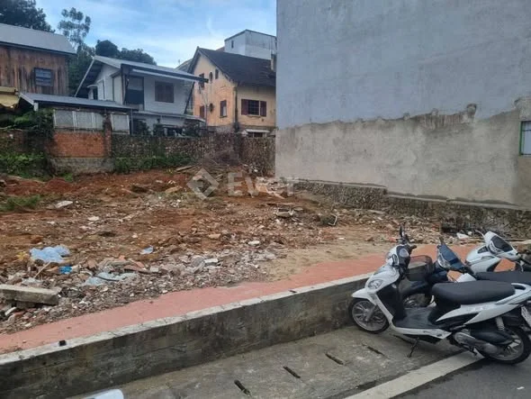 Đất mặt tiền Trần Nhật Duật,Đà Lạt.-DT: 95m2 ( diện tích sử dụng thực tế lớn hơn sổ)