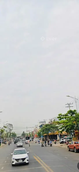 CẦN BÁN LÔ ĐẤT MẶT TIỀN QL20 – ĐỨC TRỌNG, LÂM ĐỒNGDT: 5.022m² (có 300m² thổ cư)