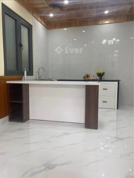 Bán căn nhà xinh tại Tô Hiệu, p7, Đà Lạt
- Đường 2m, Cách đường chính 50m. 
- Dt đất: 60m². Sổ đỏ nn - 1,85 tỷ - 60m²