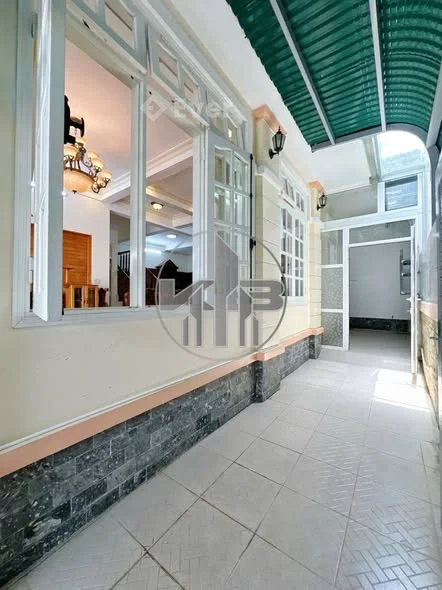 NHÀ PHỐ ĐÀ LẠT ĐẲNG CẤP TẠI TRẦN ĐẠI NGHĨA - ĐẦU TƯ SINH LỜI CỰC HẤP DẪN! : 163913ed Vị trí vàng P.