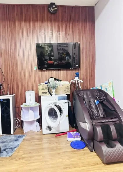 cần bán chung cư Nguyễn Lương Bằng. Phường Xuân Hương Đà lat! — DT : 51,4m2( thực tế 60m) — kết cấu