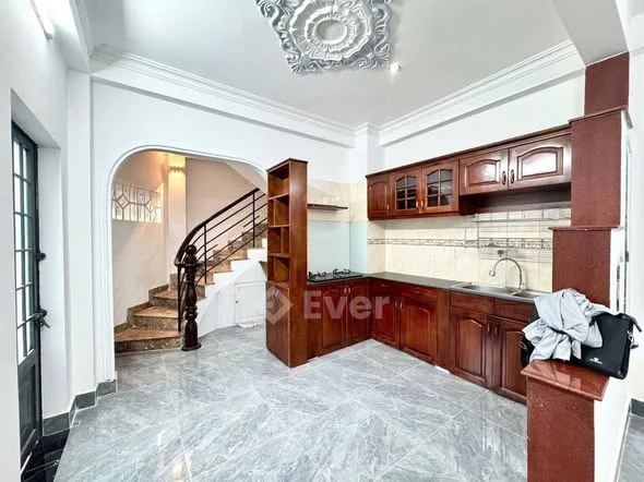 Hạ 1Tỷ - giá còn 5.980tỷ Nhà 4Tầng - 35m2 (4P ngủ) hẻm thông, sát hẻm OTO tránh