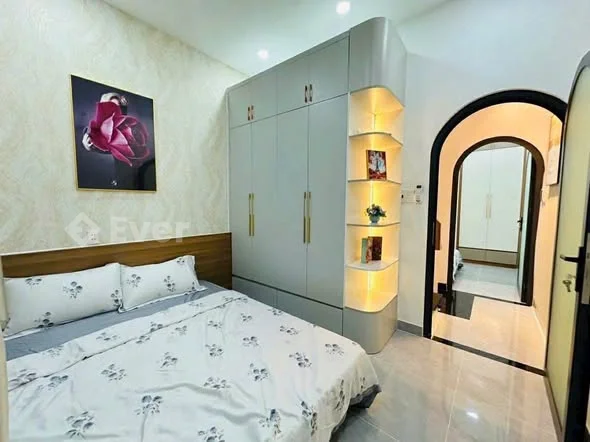 9triệu còn thương lượng nha khách iucọc 1tháng thôi ạ CHO THUÊ NHÀ NGUYÊN CĂN NUP