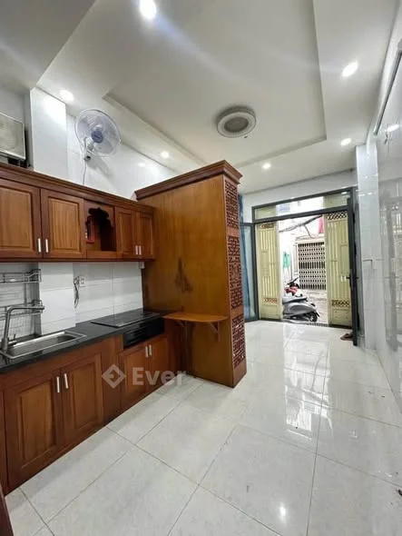 Hẻm 980 Vỏ Văn Kiệt F6.Q5 DTSD hiện tại: 3.1m x gần 9m DT :23mét