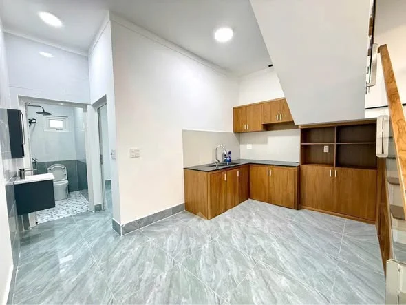 NHÀ MỚI HOÀN THIỆN CÒN THƠM MÙI SƠN TẠI HẺM XÔ VIẾT NGHỆ TĨNH P7 (cũ)