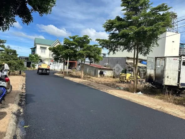 TIN SỐT ĐẤT LIÊN NGHĨA – RA MẮT 10 LÔ GẦN HỒ NAM SƠN - ĐỨC TRỌNG