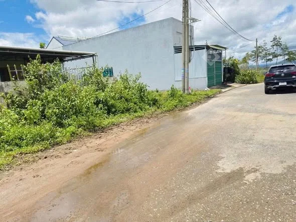 Chỉ 1 lô duy nhất ngay Khu Công Nghiệp - xã Đức Trọng — chỉ #870triệu