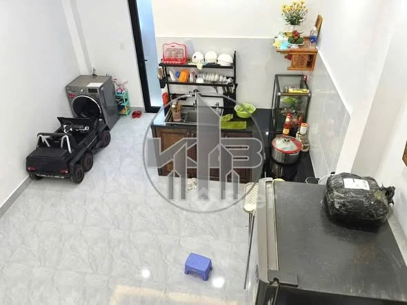 NHÀ ĐÀ LẠT P.CAM LY: VỊ TRÍ VÀNG SAU CHỢ SỐ 4, TIỆN ÍCH ĐẦY ĐỦ, CHỈ 2.4 TỶ