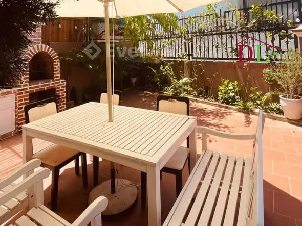 Bán căn nhà sân vườn Nguyễn An Ninh Phường 6 Đà Lạt tiện an cư Diện tích đất: 126m² (12,2m * 9,5m,