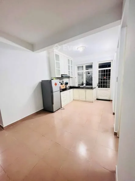 BÁN CHUNG CƯ YERSIN P9 ĐÀ LẠT - Diện tích 60m2- Gồm 2pn, khách bếp, WC