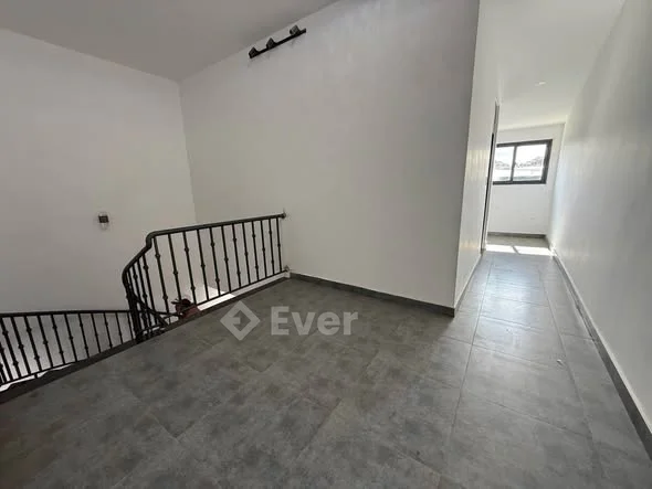 Bán nhà 2 tầng đường xe hơi P.8 Đà Lạt.Gần khu du lịch Thung Lũng Tình Yêu