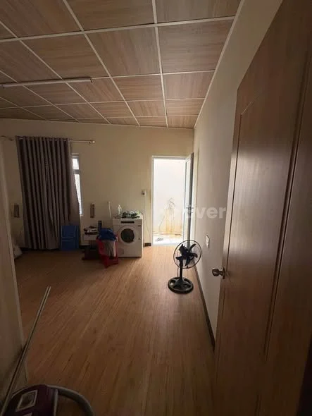 CẦN BÁN GẤP 2,5 TỶ Nhà sổ xây dựng giá rẻ Đà Lạt Bán nhà đường Ngô Thì Nhậm- P4- TP Đà Lạt - Diện t