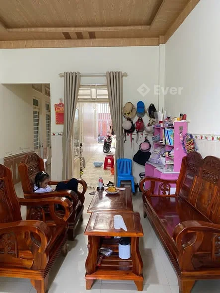 NHÀ ĐẸP TRUNG TÂM LIÊN NGHĨA Mặt tiền Lê Thánh Tôn – Thị trấn Liên Nghĩa, Đức Trọng