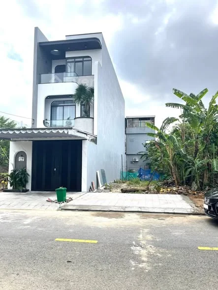 BÁN LÔ ĐẤT SẠCH ĐẸP. ĐƯỜNG 7M5 TRẦN VIỆN - HOÀ XUÂN - ĐÀ NẴNG. Diện tích: 5x24=120m2 Hướng Tây Bắc.