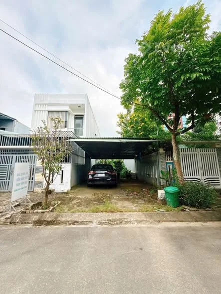 Đường 5,5m Nguyễn Hàm Ninh lên số nhà 68 siêu đẹp- DTĐ 100m2, hướng Nam