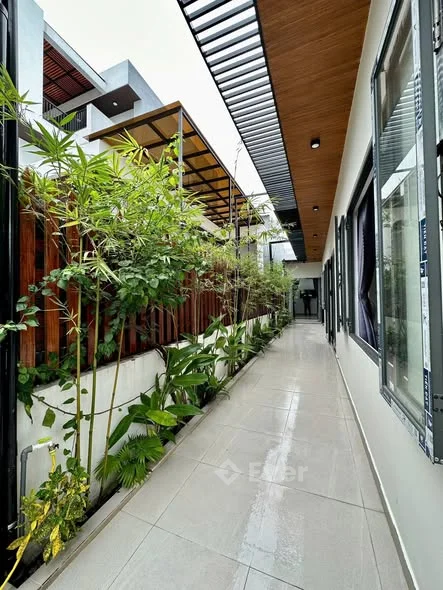 NHÀ MẶT TIỀN TRUNG TÂM XÃ HÒA TIẾN CŨ – KHÔNG NGẬP LỤT 99A đường ADB5, La Bông, Hòa Tiến – Đà Nẵng