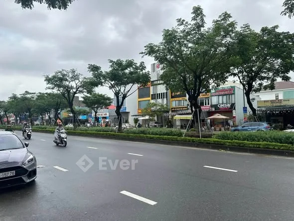 Nguyễn Phước Lan - Hoà Xuân Đà Nẵng- Diện tích 200m2 ngang 10m