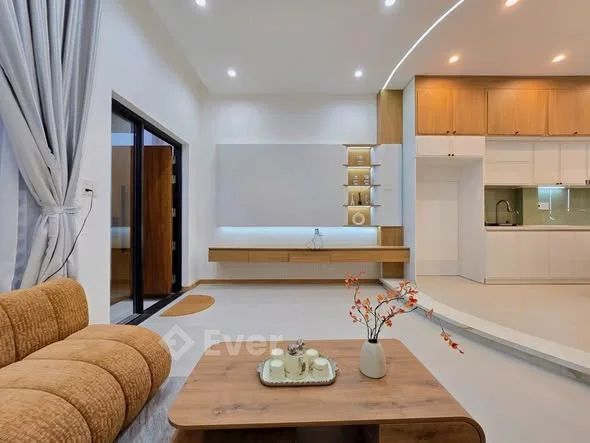 NHÀ 3 TẦNG (3 MÊ) KIỆT ĐẸP LÊ ĐÌNH LÝ GẦN NGUYỄN VĂN LINH