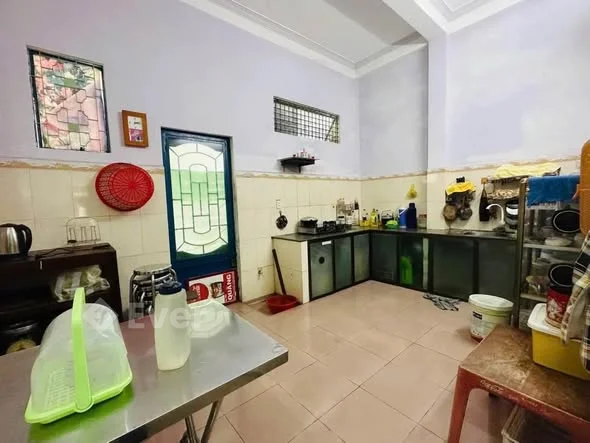 BÁN NHÀ 3 TẦNG MẶT TIỀN ĐƯỜNG HUỲNH TẤN PHÁT (10,5M)