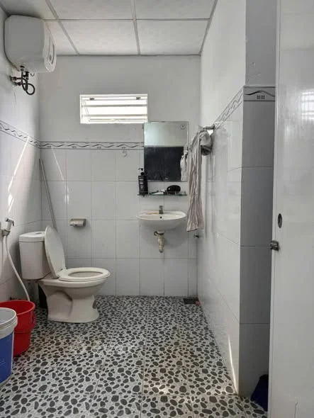 Nhà đẹp 2 tầng Hoàng Diệu trung tâm thành phố Đà Nẵng Diện tích : 37m2x2 tầng