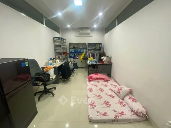 BÁN NHÀ 4 TẦNG- ĐƯỜNG ĐINH TIÊN HOÀNG - KẸP KIỆT 2M- KINH DOANH SẦM UẤT-NỞ HẬU TÀI LỘC, GIÁ CHỈ 9,X