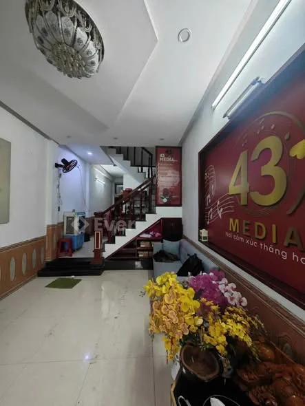 Chào Bán nhà 3 Tầng 3 Mê . Kiệt ô Tô - TÔN ĐẢN- Diện Tích : 49m2 ( X3 )