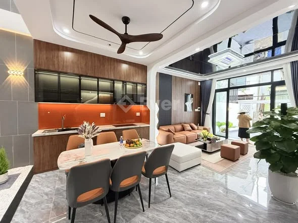 Nhà đẹp 2 Tầng Full Nội Thất Kiệt Oto 87 Hoàng Văn thái cạnh Trường ĐH Duy Tân Đà Nẵng