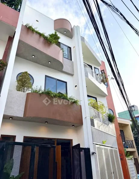 - Chuẩn bị ra mắt Siêu Phẩm Nhà đẹp 3 tầng 3 mê Kiệt Điện Biên Phủ thông Thái Thị Bôi