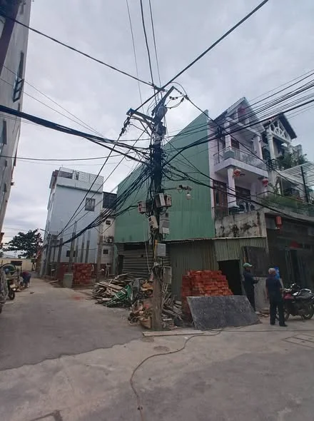 2 MẶT KIỆT Ô TÔ 6M, LÊN NHÀ THOÁNG MÁT, TRÀN NĂNG LƯỢNG CHO MỌI THÀNH VIÊN TRONG GIA ĐÌNH