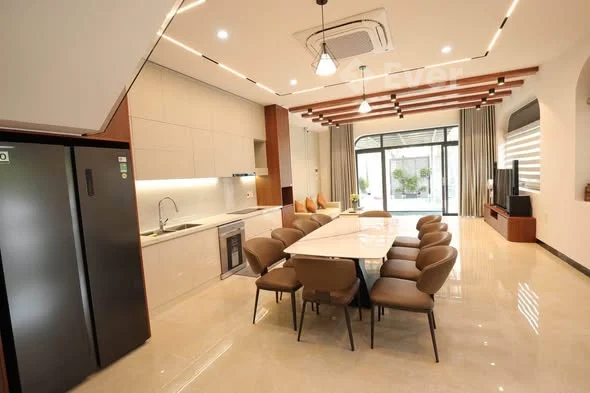 NCC CHÀO BÁN NHANH GÓC 2 MẶT TIỀN KHU NAM VIỆT Á Công năng : 4 pn 5 wc ,có bể bơi