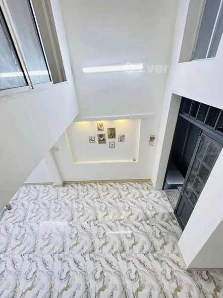 NHÀ NGON 2 TẦNG 3 PN CHỈ NHỈNH 2 TỎI NGAY TRUNG TÂM HẢI CHÂU RẺ NHẤT KHU