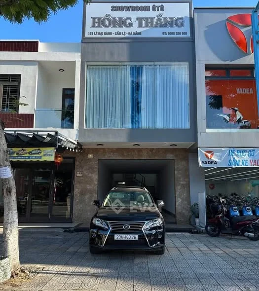 Chính chủ bán nhà mặt tiền. Số nhà 131 Lê Đại Hành TP Đà Nẵng, đường rộng 33 m, lề 6 m