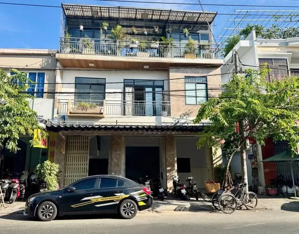 BÁN NHANH CĂN NHÀ MẶT TIỀN KINH DOANH TRẦN CAO VÂN TTTP ĐÀ NẴNG