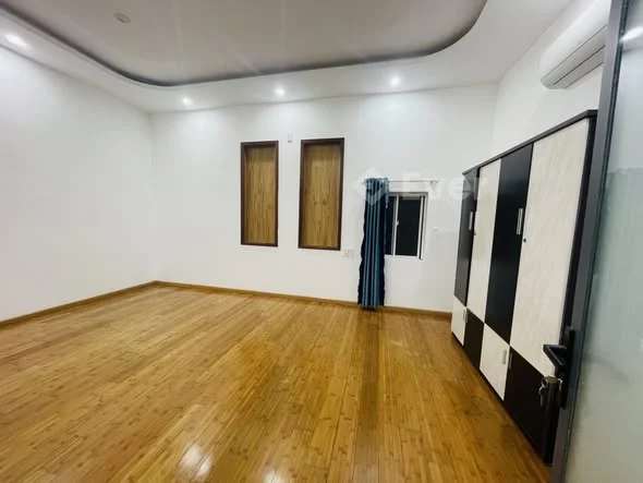 NHÀ 90M2 -2 TẦNG - SÁT M.TIỀN ĐIỆN BIÊN PHỦ 4 T.Ỷ HƠN.