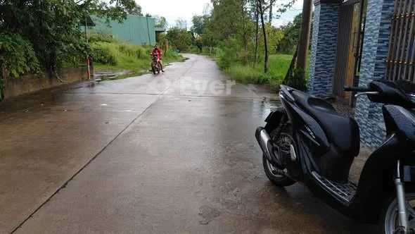 Bán lô 150m, ngang 6m, đường 5.5m. Thôn Hương Lam-Hòa Tiến-TP Đà Nẵng.