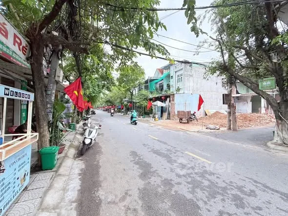 Bán 2 lô liền kề 2 mặt tiền đường Nguyễn Phước Nguyên 4,x tỷ /lô- Đường 7m5 + lề 4m