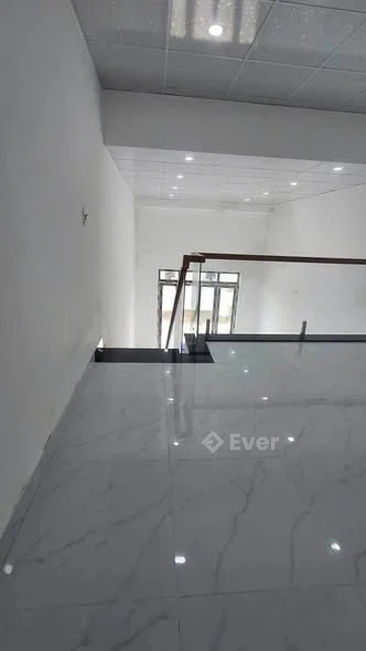 -Bán nhà ba lá mặt tiền nguyễn lương bằng.-Gác lửng đúc.-Dt 60m2. Dtsd 100m2