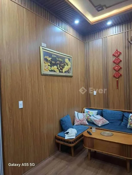 NHÀ KIỆT ĐỖ NHỰA 5M – NGÔ XUÂN THU Full nội thất gỗ cao cấp – Giá tốt – Vào ở ngay