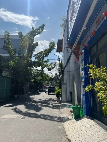 Bán 2 lô đất kiệt xe ô tô tránh nhauKiệt 856 tôn đức thắng thông 43 Ngô Thị Nhậm